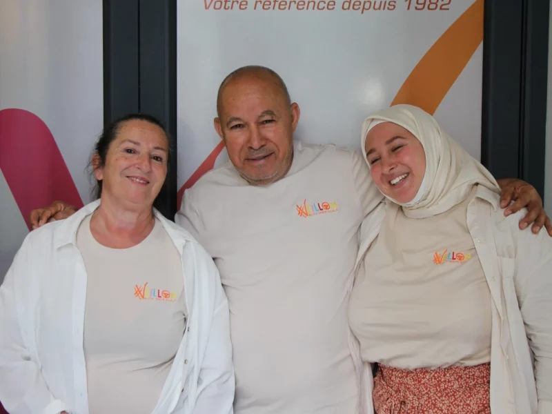 Elvira et Brahim, les fondateurs de l'auto-école Veillon et leur fille Emna la directrice actuelle